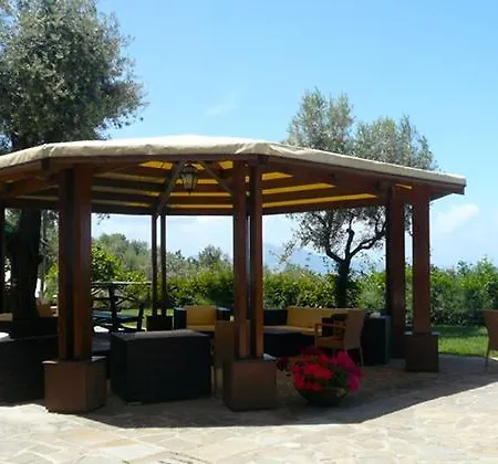 Κατάλυμα σε φάρμα Tenuta Montecorbo