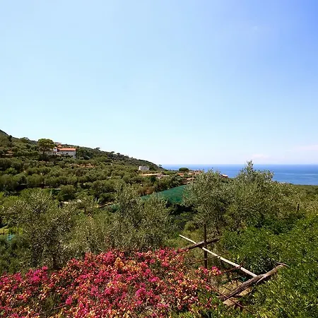 Tenuta Montecorbo Κατάλυμα σε φάρμα